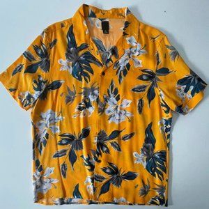 H&M - Floral - Short Sleeve - Resort Button Down - Large